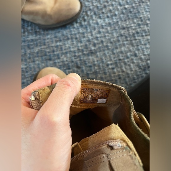 UGG Wylma shortie Booties Suede Tan Size 8 - Picture 9 of 12